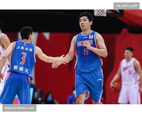 CBA转会市场现资金博弈,上海北京重金打造豪阵 CBA转会市场现资金博弈,上海北京重金打造豪阵